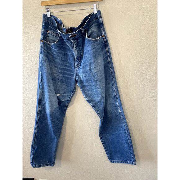 Wrangler Relaxed Fit Destressed Straight Leg High Waisted Western Wear Jeans 31 - Picture 10 of 14